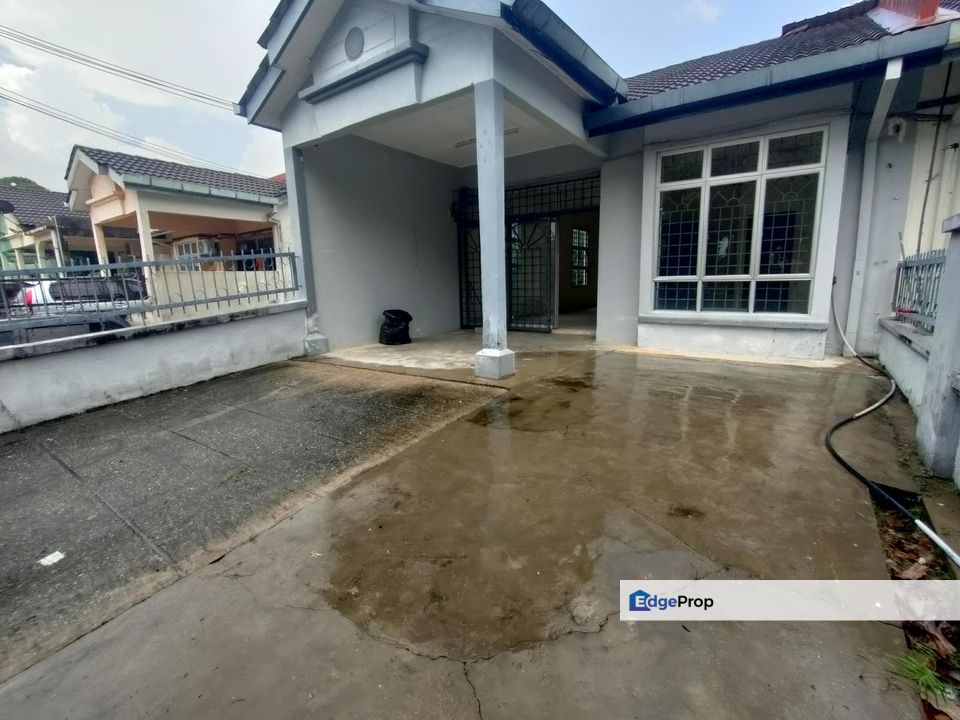 SINGLE STOREY END LOT FACING OPEN FOR SALE  || Taman Desa Cempaka NILAI, Negeri Sembilan, Nilai