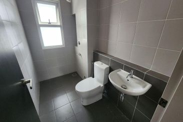 NEW HOUSE 2 STOREY HOUSE SERENIA CITY ARINA SEPANG