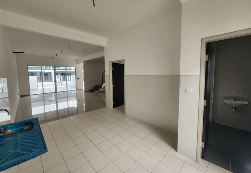 NEW HOUSE 2 STOREY HOUSE SERENIA CITY ARINA SEPANG