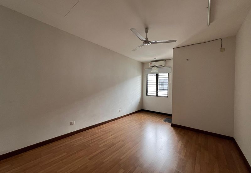 Saffron Hills @ Denai Alam