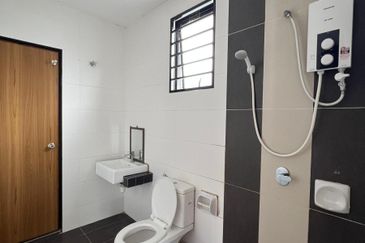 Saffron Hills @ Denai Alam