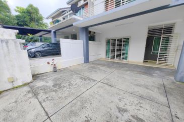 NILAI IMPIAN (LAMAN ORKID)