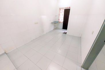 NILAI IMPIAN (LAMAN ORKID)