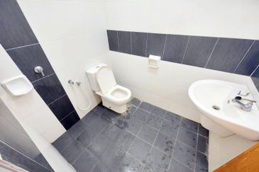 NILAI IMPIAN (LAMAN ORKID)