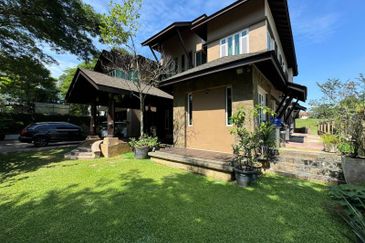 Impian Golf & Country Club