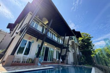 Impian Golf & Country Club