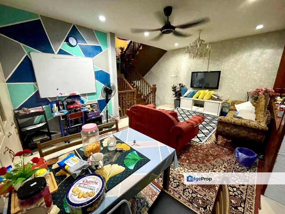 Double Storey Terrace Taman Rasmi Jaya, Ampang, Selangor. , Selangor, Ampang