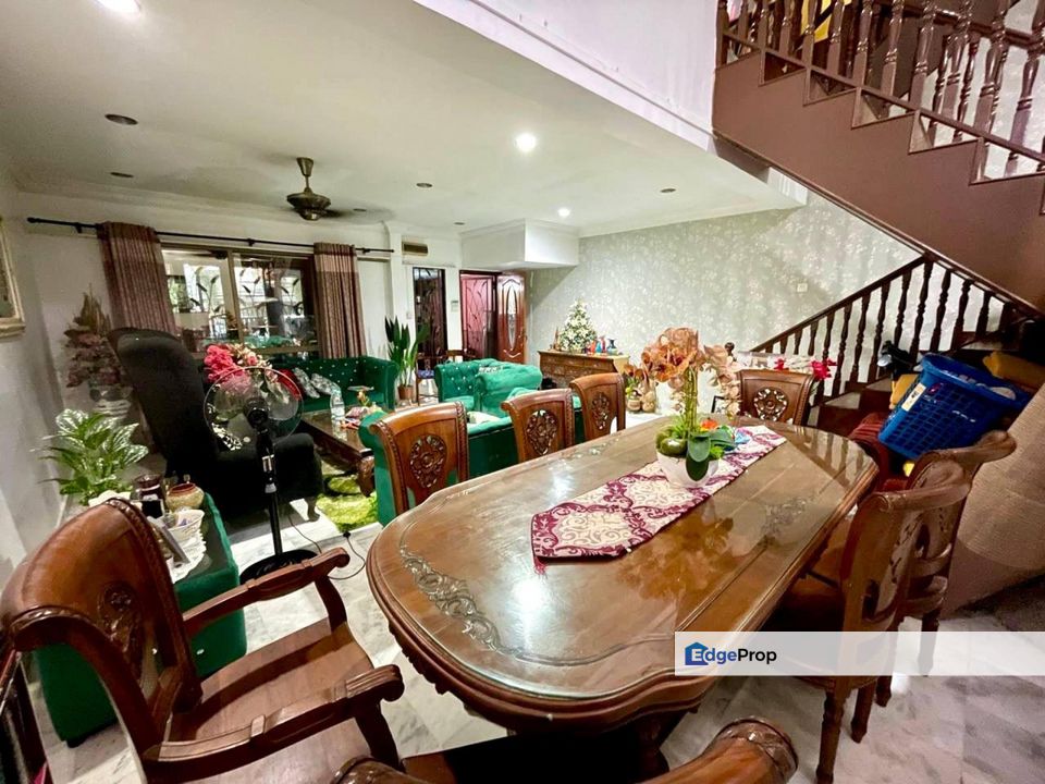 Double Storey Terrace Taman Rasmi Jaya, Ampang, Selangor. , Selangor, Ampang