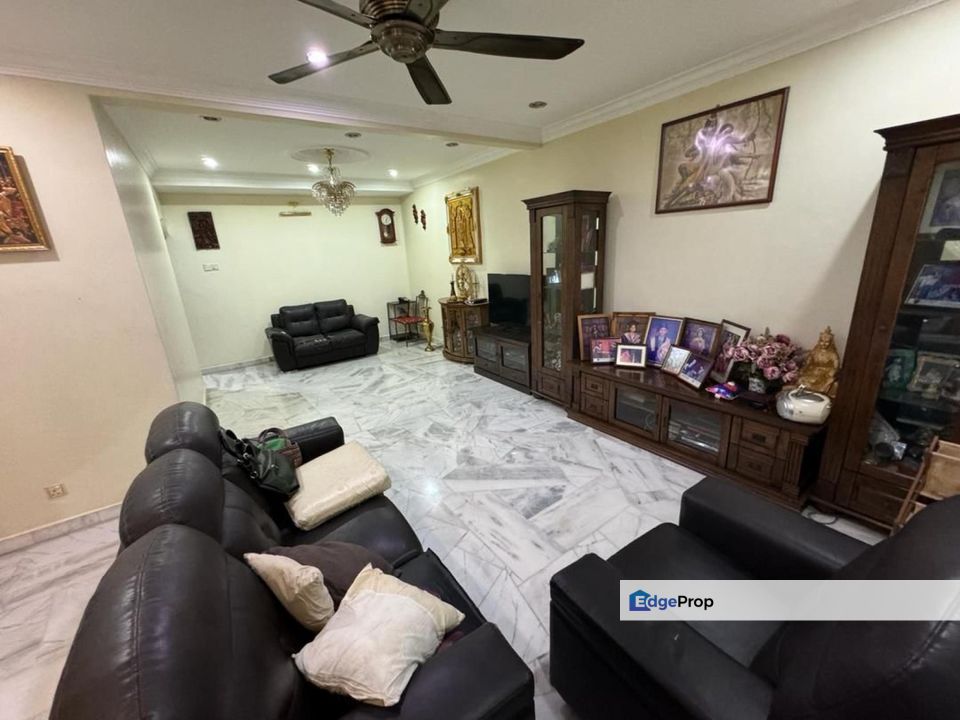 Double Storey Jalan Putra Bahagia 10 Putra Heights, Selangor, Subang Jaya