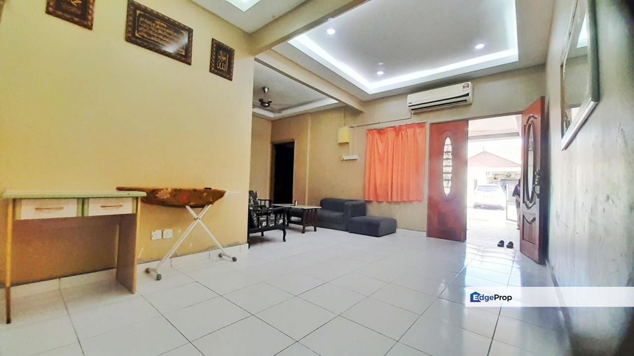 Single storey  house  SP1 Bandar Saujana Putra, Jenjarom , Selangor, Jenjarom