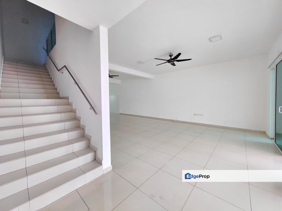 DOUBLE STOREY TERRACE HOUSE HIJAYU 3B (ELVINA) SENDAYAN, SEREMBAN N9, Negeri Sembilan, Siliau