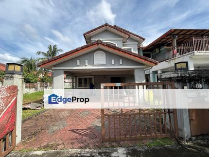 Rumah Corner Lot Eksklusif di Jalan Pinggiran USJ 1!, Selangor, USJ