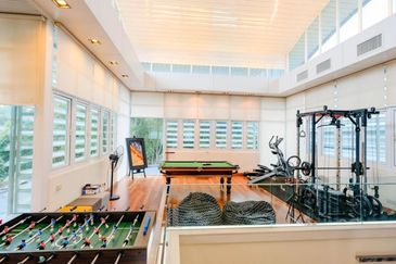 3.5 STOREY BUNGALOW - COUNTRY HEIGHTS DAMANSARA