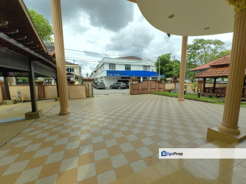 HUGE LAND 2 Storey Bungalow - Seksyen 4, Bandar Baru Bangi 9R 6B, Selangor, Bangi