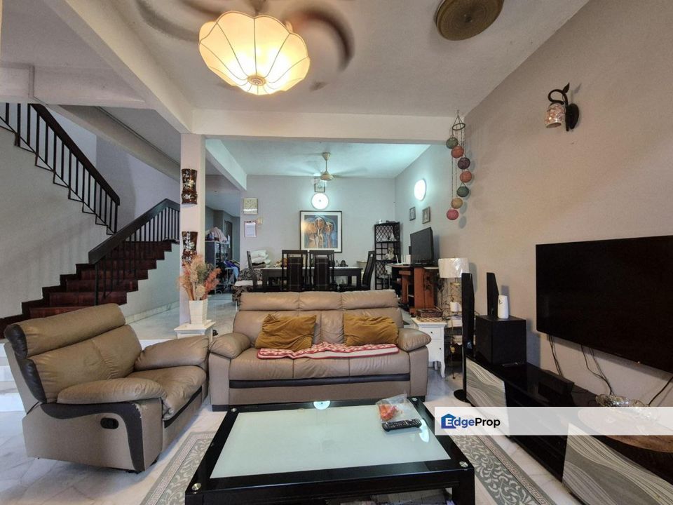 Renovated- 2 Storey House SS19 Subang Jaya , Selangor, Subang Jaya