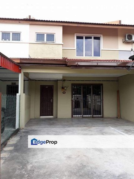 Double Storey Terrace Taman Bayu Permai Rawang Selangor, Selangor, Rawang
