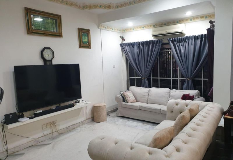 Bandar Tun Hussein Onn