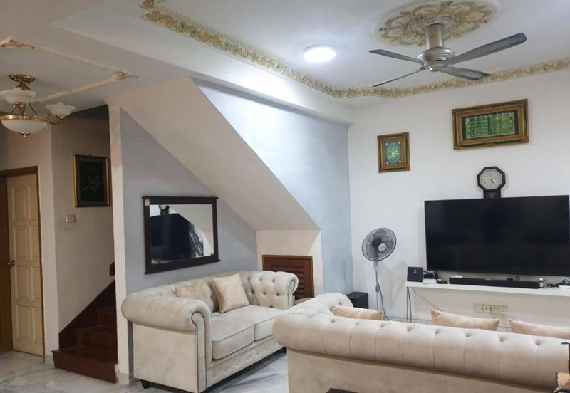 Bandar Tun Hussein Onn