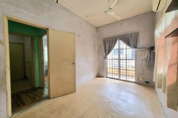 Persiaran Puncak Alam 2 