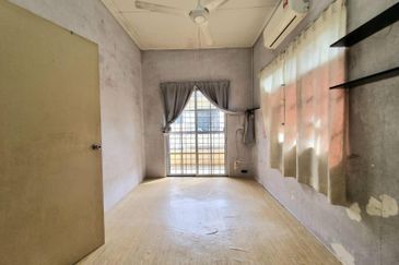 Persiaran Puncak Alam 2 