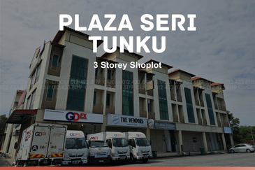 Plaza Seri Tunku