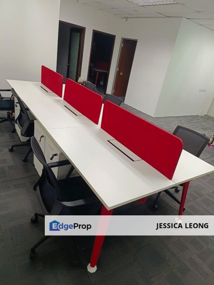 Bangsar Trade Centre ~ Nicely Fitted w/ Great Rental near LRT , Kuala Lumpur, Pantai