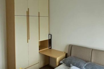 Laurel Residence