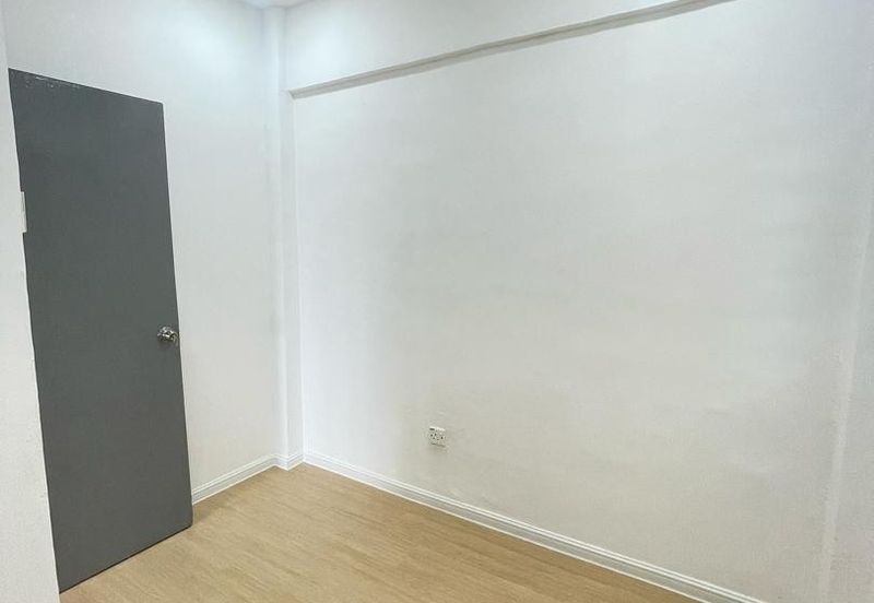 Flat Taman Plentong Utama