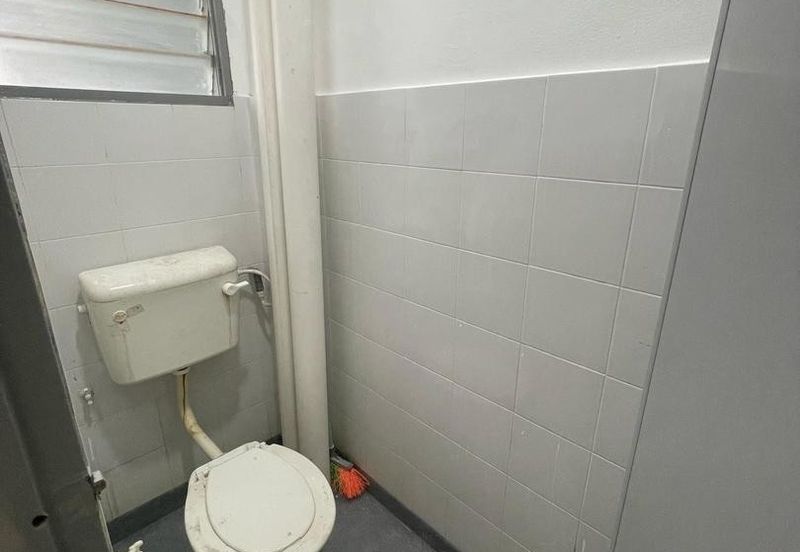 Flat Taman Plentong Utama