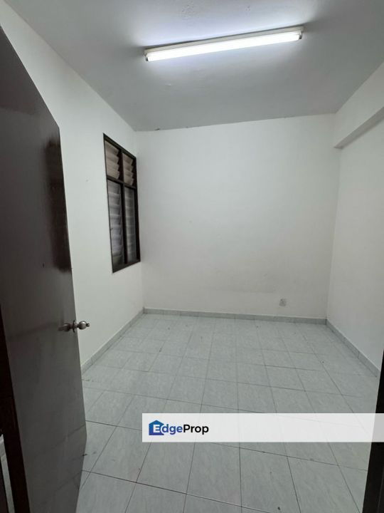 Taman Bukit Tiram, Jalan Soga, Ulu Tiram, Johor., Johor, Ulu Tiram