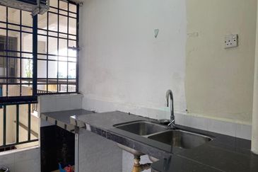 Apartment Putri Ria, Bandar Baru Kota Putri