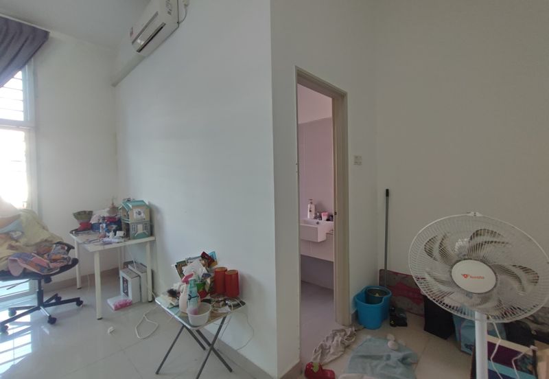 Austin Residence @Taman Mount Austin