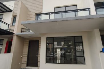 Laman Harmoni @ Country Garden Central Park