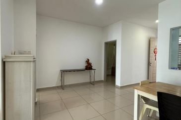 Seasons Luxury Apartments @ Amara Larkin