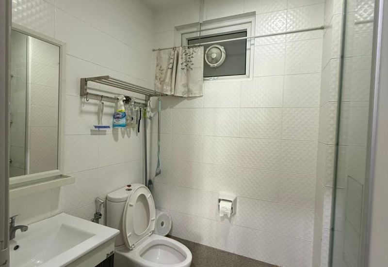 Seasons Luxury Apartments @ Amara Larkin