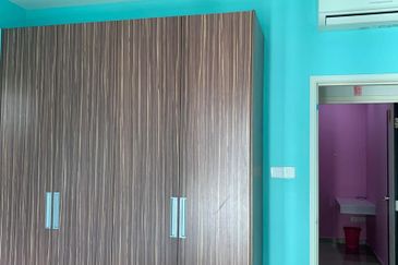 Seasons Luxury Apartments @ Amara Larkin