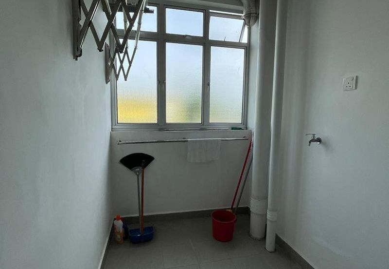 Seasons Luxury Apartments @ Amara Larkin