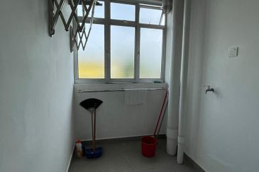 Seasons Luxury Apartments @ Amara Larkin