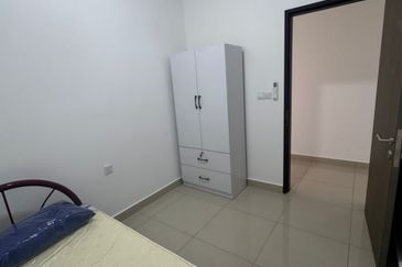 Twin Tower Residence