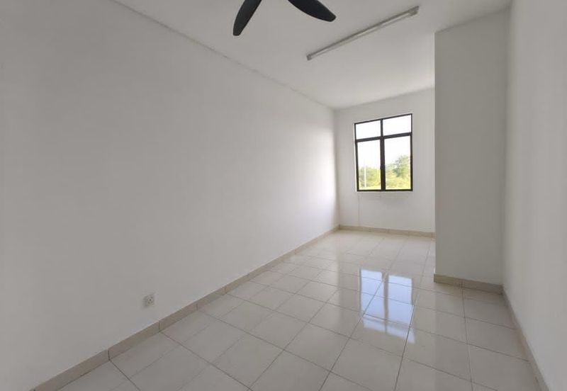 Meridin East The Greenway & The Eden