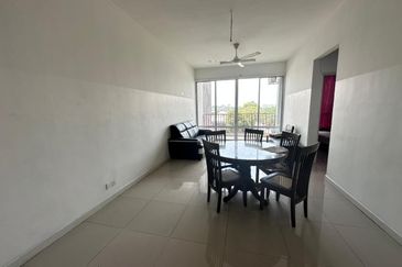 Dedaun Hijau (Greenfield Regency)