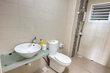 Dedaun Hijau (Greenfield Regency)