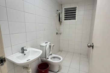 Dedaun Hijau (Greenfield Regency)