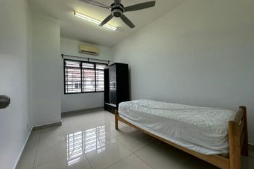 Jalan Nusa Idaman 8, Taman Nusa Idaman