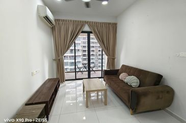 Baypoint @ Country Garden Danga Bay