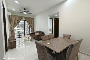 Baypoint @ Country Garden Danga Bay