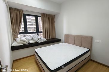 Baypoint @ Country Garden Danga Bay