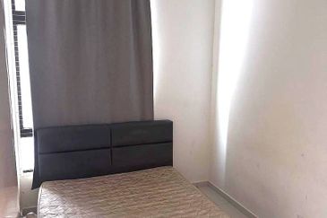 D'Summit Residences @ Kempas Utama