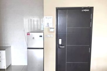 D'Summit Residences @ Kempas Utama