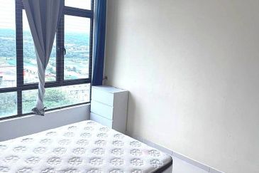 D'Summit Residences @ Kempas Utama